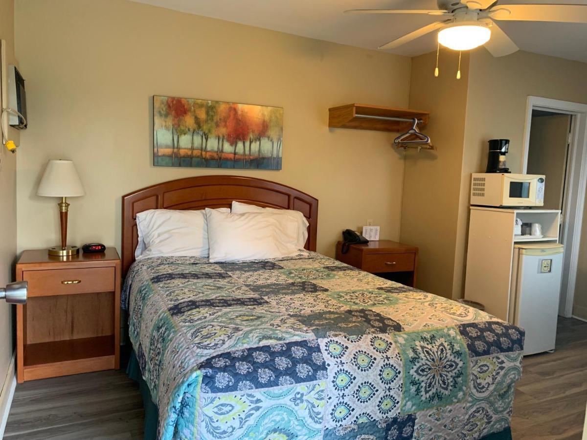 Dunlop Motel Goderich Extérieur photo